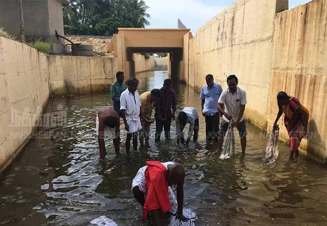 railway bridge sub way storage rain water peoples affect ramanathapuram 